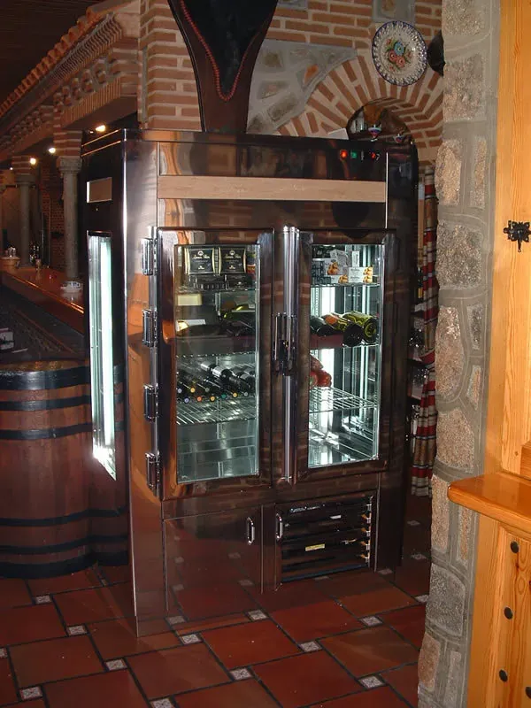 Botellero refrigerado para vinos